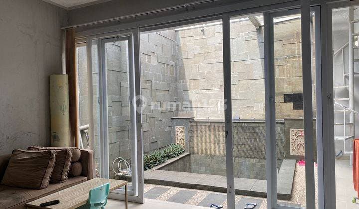 Dijual Rumah Murah Terawat di Cherry Field, sayap Buah Batu