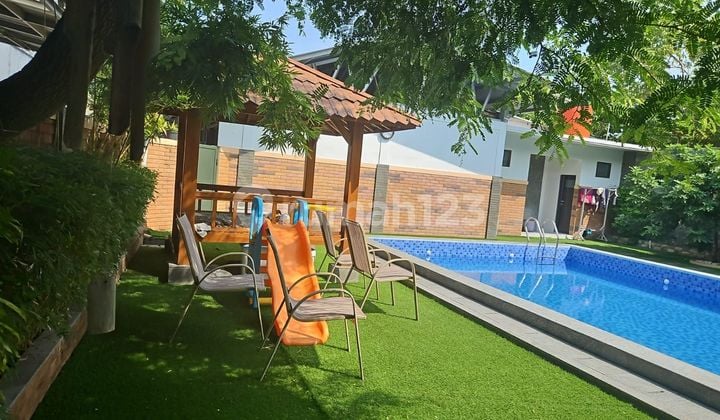 Dijual Rumah Terawat dan Otentik di Cirebon