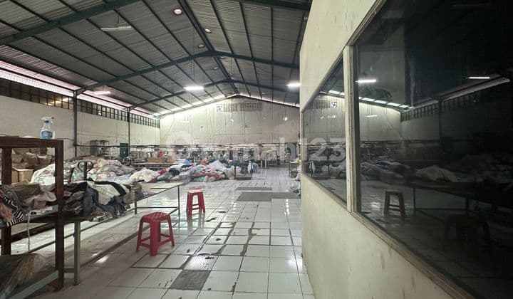 For Sale Spacious Warehouse In Cibolerang, Cigondewah, Kopo