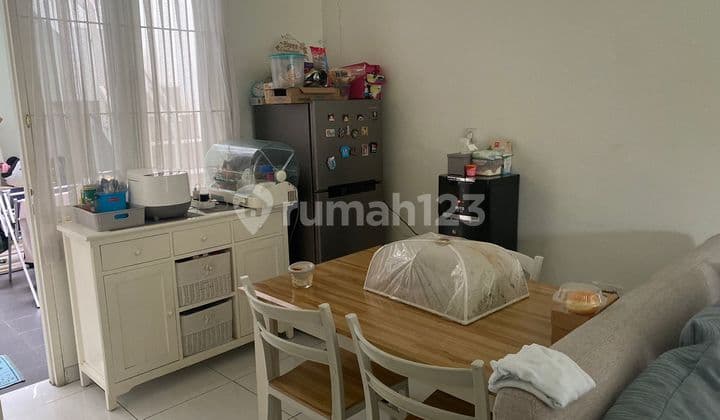 Dijual Rumah Terawat Di Cherry Field Siap Huni