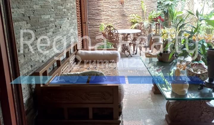 For Sale House in Villa Cinere Mas