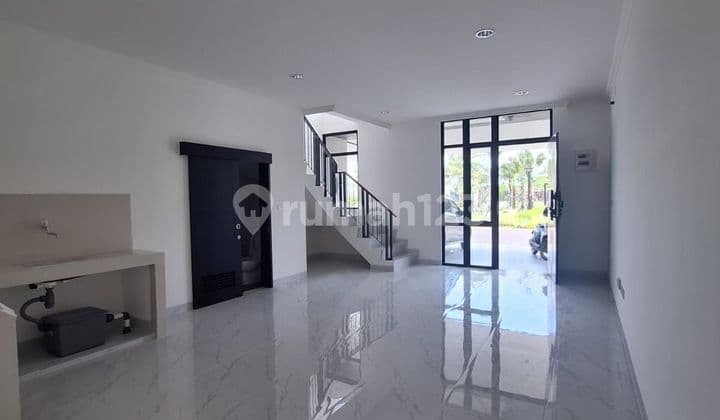 Disewakan Rumah Brand New Villa Pasir Putih Pik 2