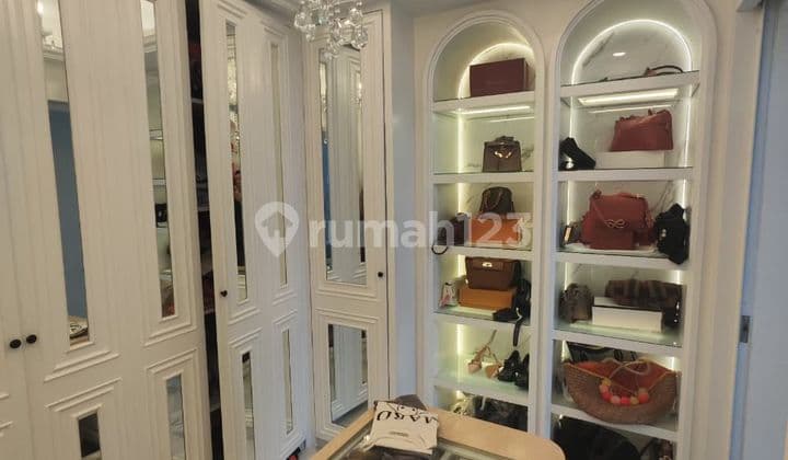 For Sale Beautiful Furnished 2 3/4 Floors House at The Riviera Metland At Puri