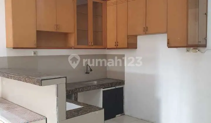 For Rent Semi Furnished 2-Story House at Griya Permata, Tangerang