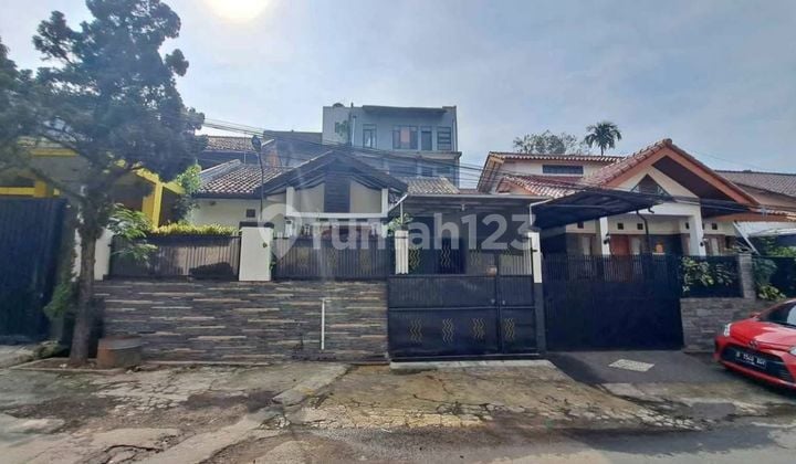 Rumah 2 Lantai Nyaman Terawat Wilayah Cilengkrang