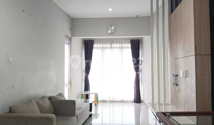 Rumah Nyaman Siap Huni Wilayah Nyaman di Cigadung