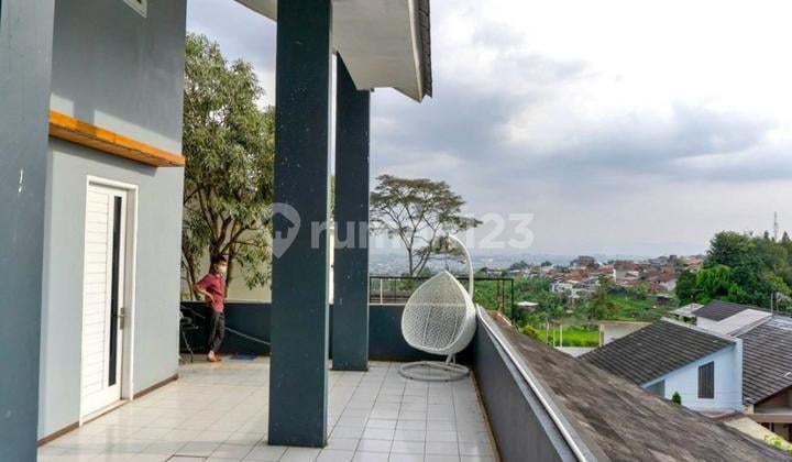 Rumah Siap Huni Wilayah Asri di Perumahan Jatihandap