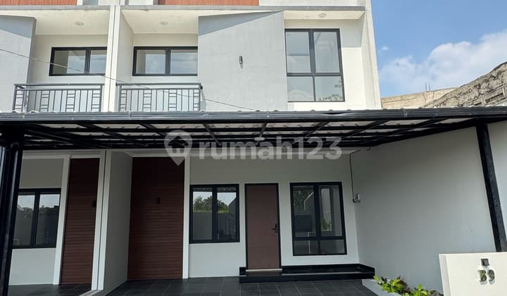 Rumah Scandinavian 2 Lantai Dekat Mall The Park Sawangan & Tol Pamulang - All In 3 Juta