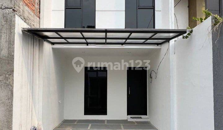 RUMAH CLUSTER DI JAGAKARSA DEKAT PINTU TOL DESARI AKSES 2 MOBIL