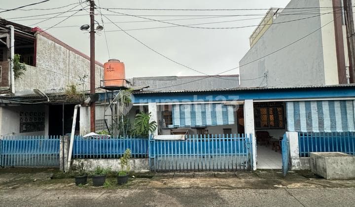 Perumnas Depok Jaya House Near Station, Mall and Toll