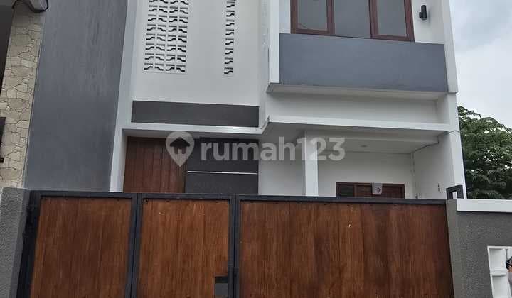 Disewakan Rumah Baru 2 Lantai Sesetan Denpasar