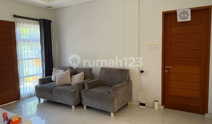 Sell 2-Story House Kesiman Kertalangu Denpasar