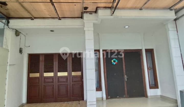 Affordable 3-Story House 3+1 Bedrooms 135 M2 Kelapa Sawit Raya Kelapa Gading