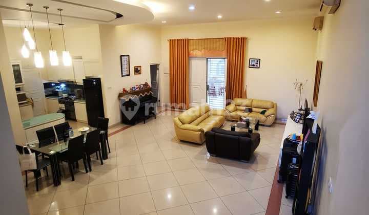 Affordable Luxury House 12x25 M in Akasia Cluster, BGM PIK