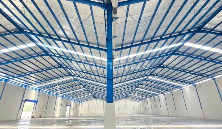 New Gres Warehouse Loading Dock Container Access By Pas Krian 2000M2