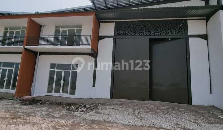 New Warehouse Ready for Business, Pond Near Juanda Toll Road, Industrial Permit Available