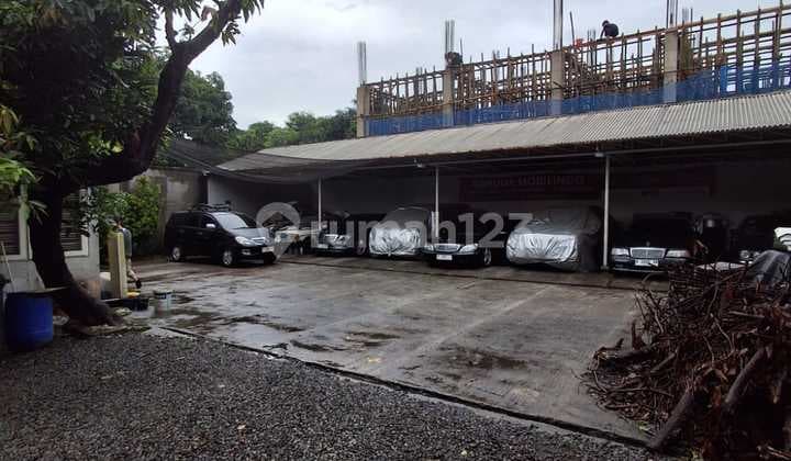 Disewakan Showroom / Lahan Strategis 1.000 M² - Kebayoran Baru, Dekat MRT