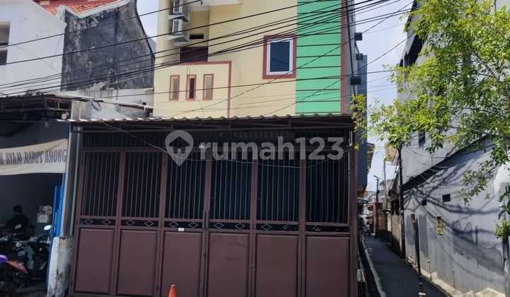 Disewakan Ruko Strategis Lantai 1 Area Keadilan Glodok, Jakarta Barat
