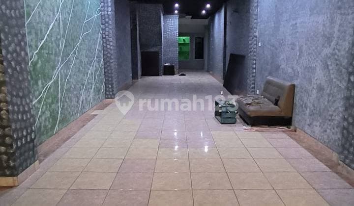 Ruko 3 Lantai Siap Pakai di Cideng Jakpus - Lokasi Strategis, Harga Terbaik!