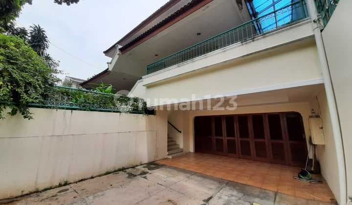 Rumah Siap Huni di Pondok Indah – Lokasi Premium, Lingkungan Asri