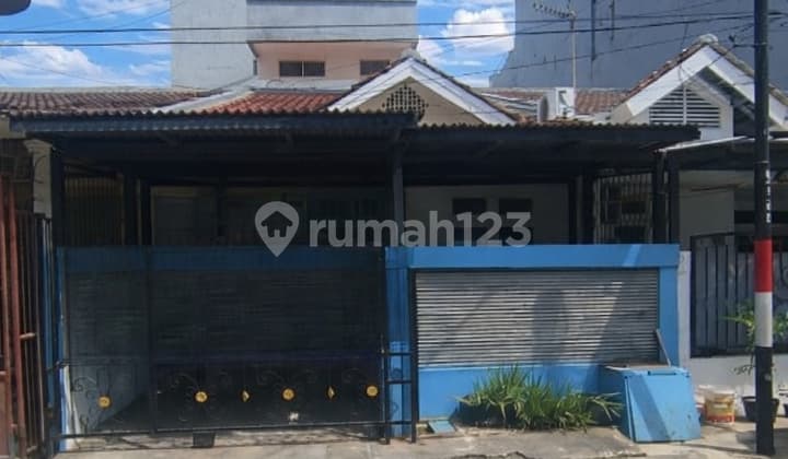 Dijual Rumah di Sunter - Lokasi Strategis, Siap Huni