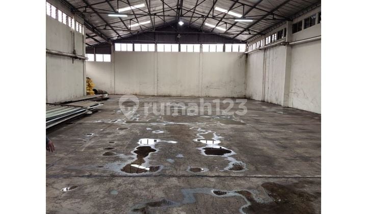 4.5 M Negotiable, Smart Investment! Warehouse in Curug Tangerang – Premium Location & SHM (Freehold Title) 4.5 M Negotiable, Smart Investment! Warehouse in Curug Tangerang – Premium Location & SHM (Freehold Title)