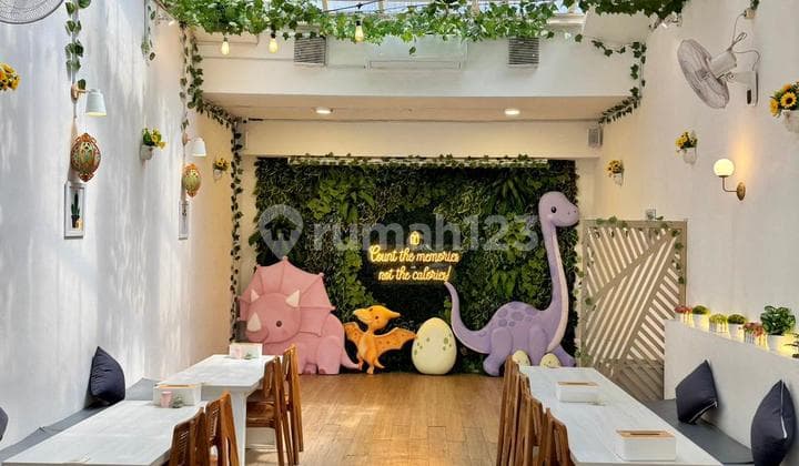 Disewakan Ruko Siap Pakai Full Furnished Cafe di Gading Serpong