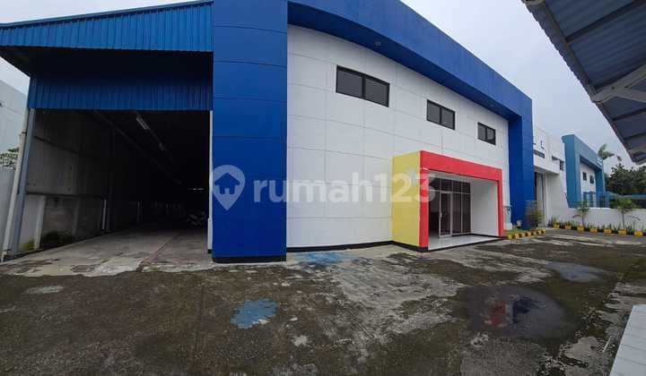 Dijual Pabrik Kondisi Fully Renovasi Dan Terawat Dan Murah Bangettt Pabrik di Jababeka 1740.0 m² Unfurnished HGB