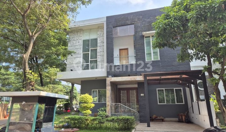 Dijual Rumah Langka Garden House Pik 2.5 Lantai Unit Hoek 437M2