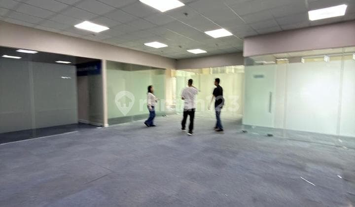 Disewakan Office Goldcoast Pik 190M2 Seaview.