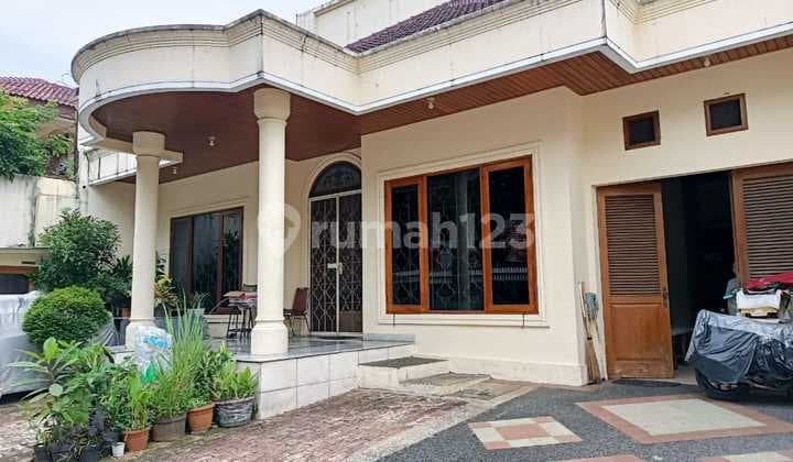 Dijual Rumah Kost Jl Cibeber Kebayoran Baru Jakarta selatan area Senopati Gunawarman
