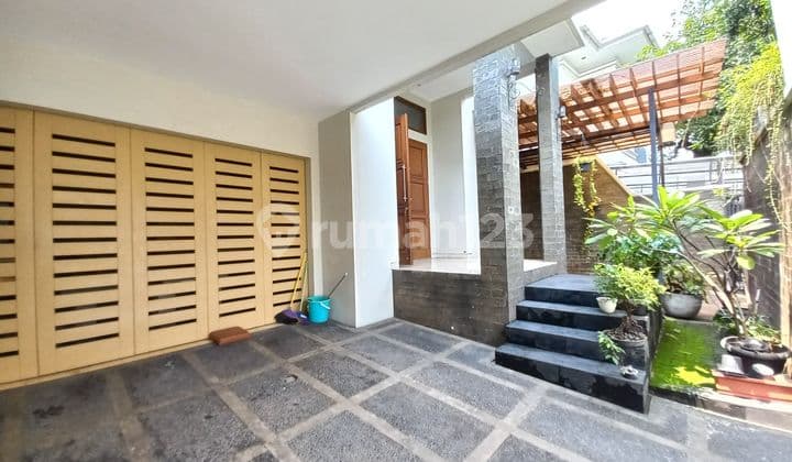 Disewakan Rumah Jl Ciniru Kebayoran Baru Jakarta selatan
