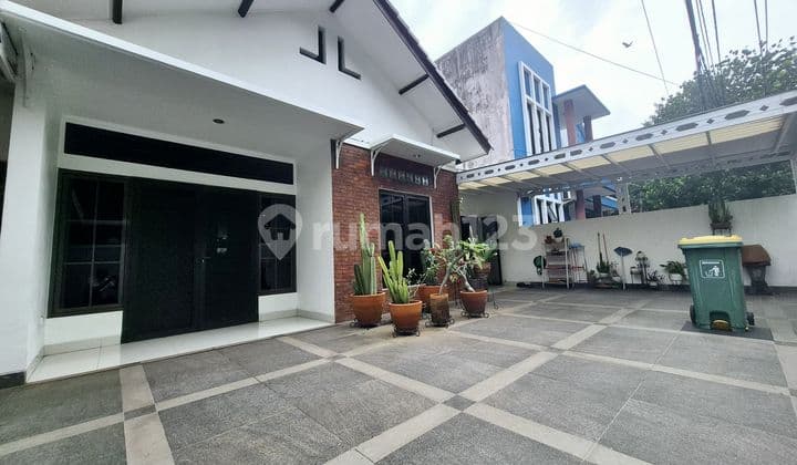 Jual Rumah Kebayoran Baru dekat Senopati dan SCBD