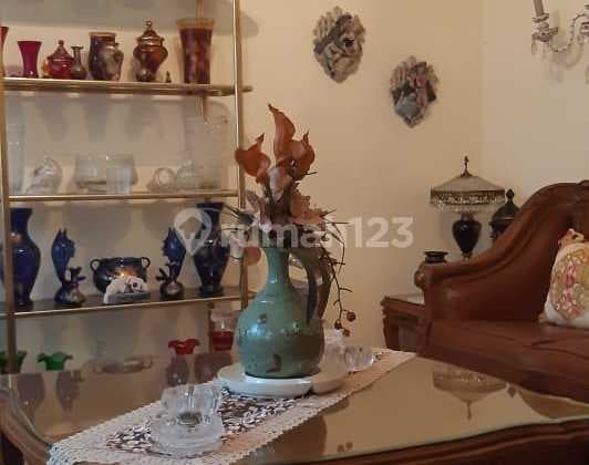 For Sale Turun Harga Rumah Siap Huni di Senopati Jakarta Selatan