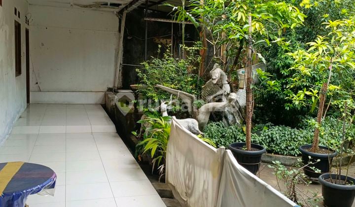 For Sale House With Quiet And Strategic Location