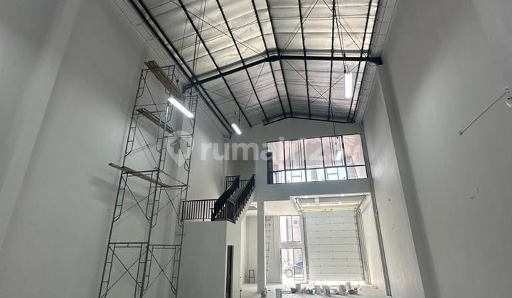 Gudang Hoek Baru Pik2 Multiguna D Sewakan Siap Pakai