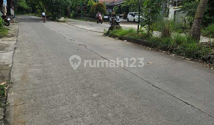 Rumah Strategis Pinggir Jalan Utama Harga Sahabat