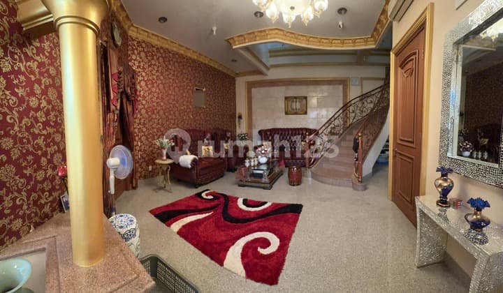 Jual Cepat, Rumah Mewah Rapih Siap Huni Di Tanah Tinggi, Nego