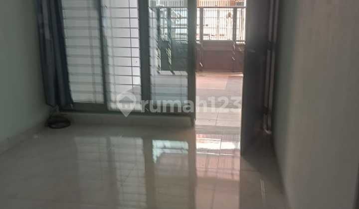 Disewakan/2Thn, Rumah 2Lantai Siap Huni di Sunter Paradise