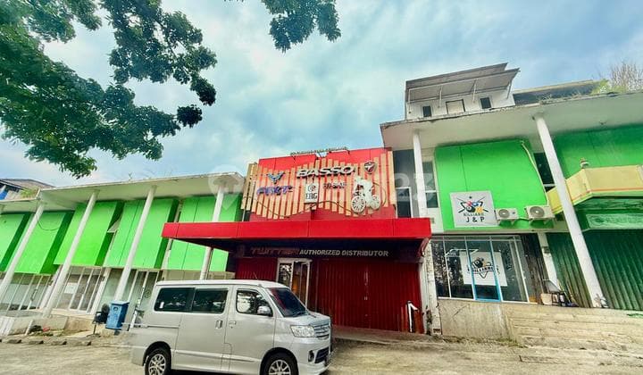 Ruko 2 Lantai Siap Huni,Lokasi Cocok untuk Tempat Usaha ,Lokas Startegis.area Luas,Sentul Bogor .