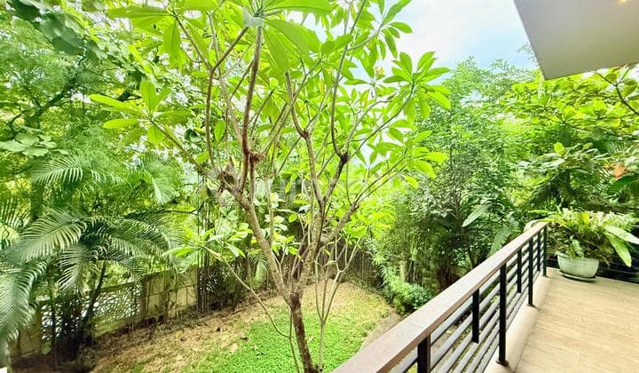 Rumah Sewa 2 Lantai Downslope Siap Huni,Dalam Cluster Elite,8 Menit Dari Aeon Mall & Exit Tol Sentul City Bogor