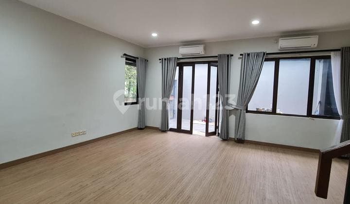 Rumah Siap Huni 2 Lantai, Cluster Elite dan Nyaman,Dekat Wisata Junglaentul Nirwana,8 Menit Aeon Mall & Exit Tol Sentul City.
