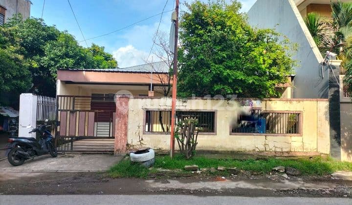 Di jual rumah jl. Kijang cocok untuk kost, rumah tinggal, cafe