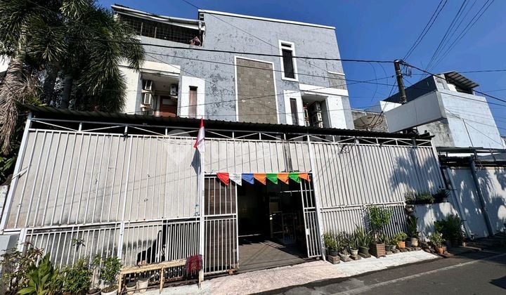 Di Jual Rumah Kost / Guest House Tengah Kota