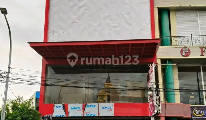 Di Sewakan Ruko Baru Renovasi Siap Pakai Ada Lift