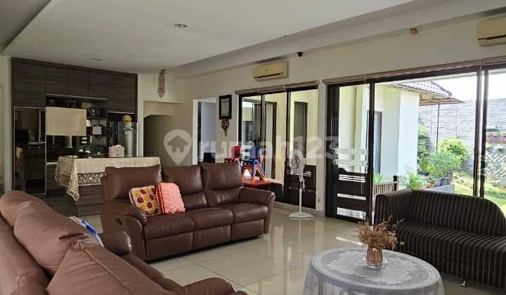 Dijual Rumah Mewah Heliconia De Park BSD City