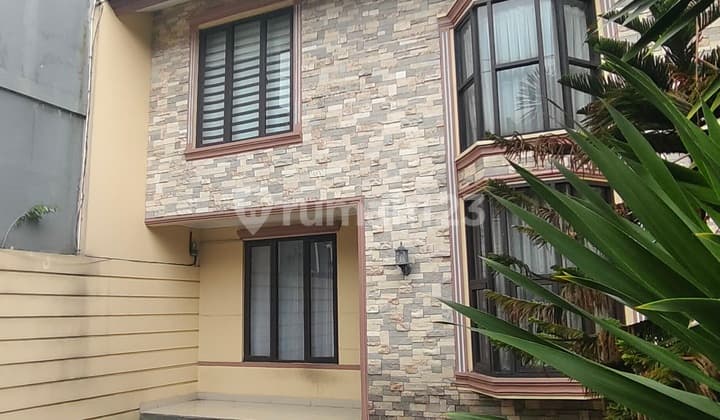 Dijual Rumah Sektor 1B Gading Serpong