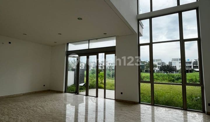 Disewakan / Dijual Rumah Di Golf Island ( View Golf) Ada Lift