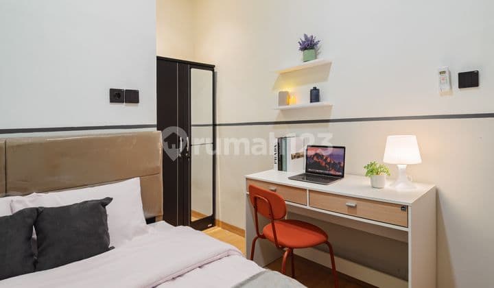 Dijual Cepat Kost Mewah di Pinangsia( Furnished)