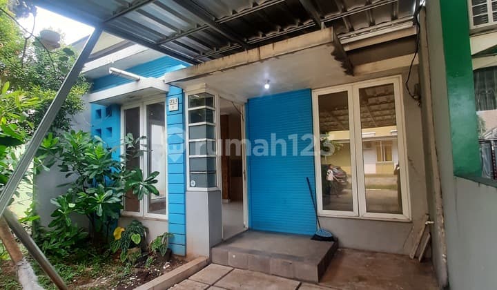 Dijual Rumah!! Cibubur Country!! Luas 200M2 !!! Harga Murah!!!!!